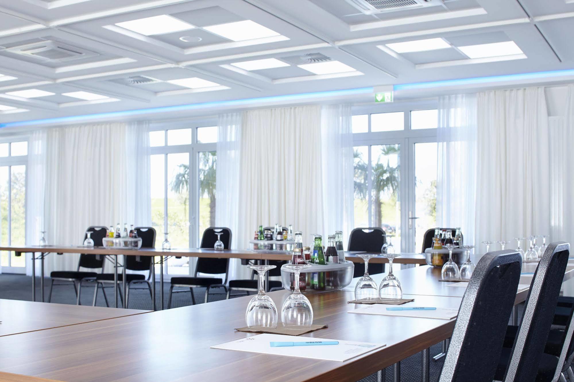 Nordica Hotel Friesenhof Busum Exterior photo